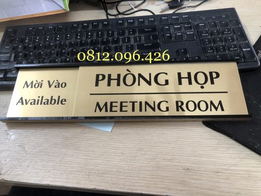 Bien-truot-phong-hop2 Biển trượt phòng họp thay đổi trạng thái mới nhất